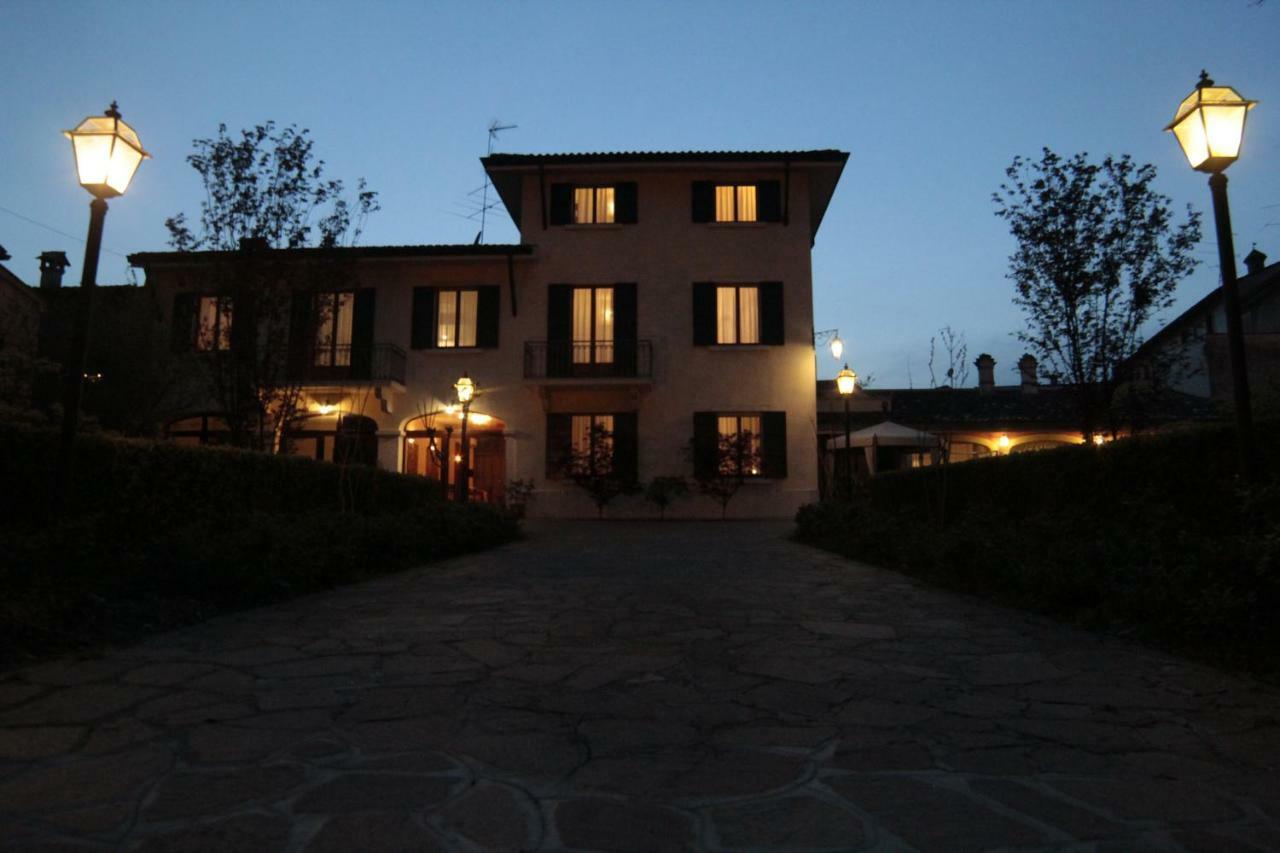 Relais Borghetto Bed & Breakfast Valeggio sul Mincio Bagian luar foto